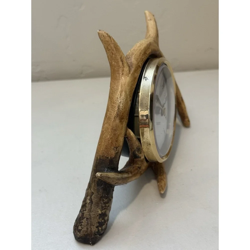 Vintage Deer Antler Clock Mantle Table Desk Resin Clock Battery Operated